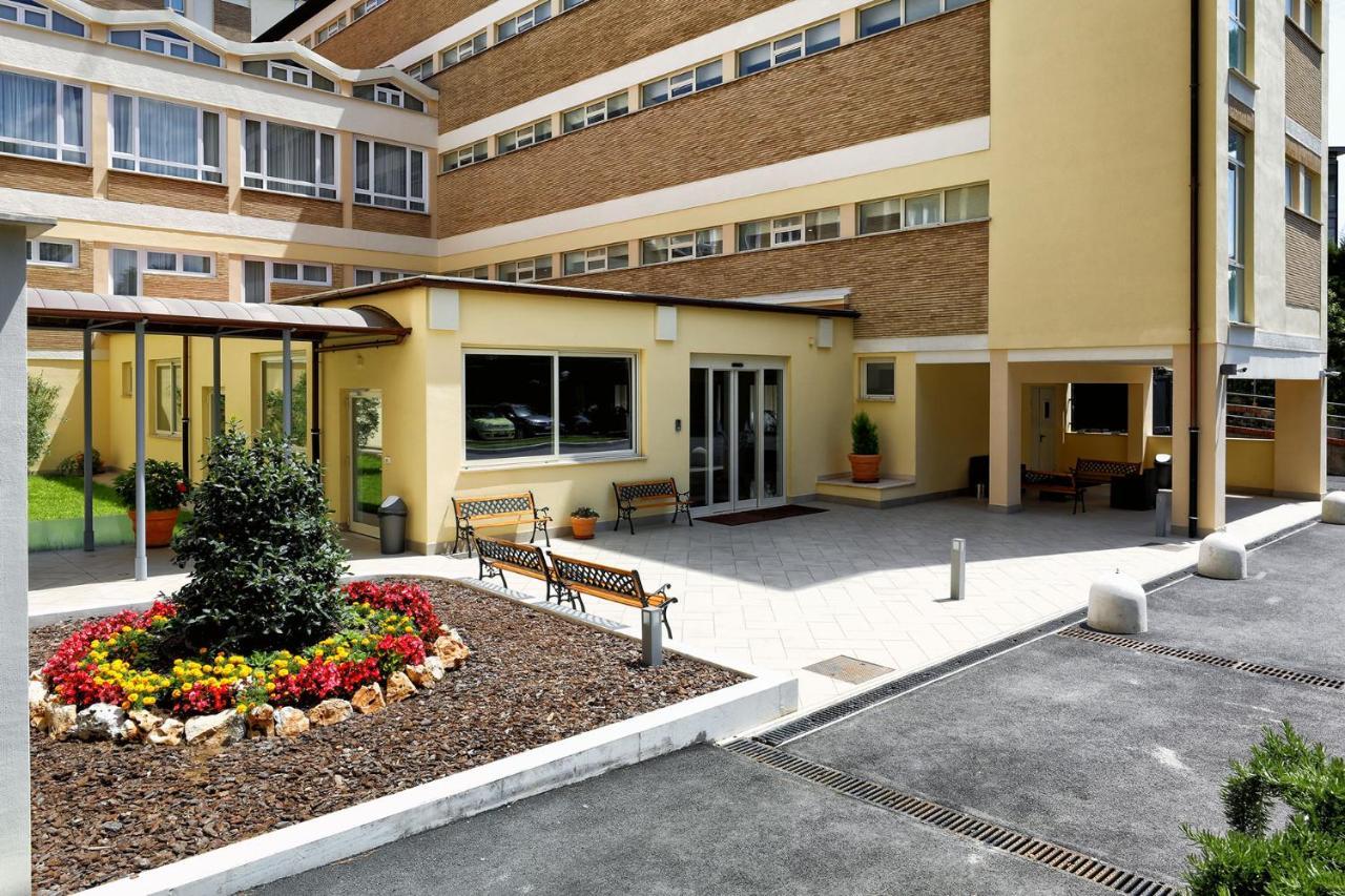 Casa Per Ferie San Juan De Avila Roma Ngoại thất bức ảnh