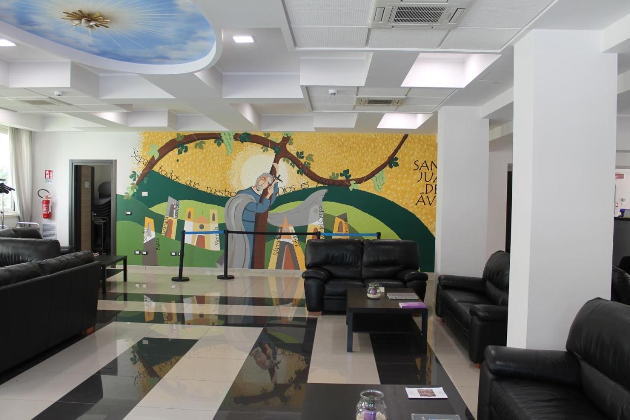 Casa Per Ferie San Juan De Avila Roma Ngoại thất bức ảnh