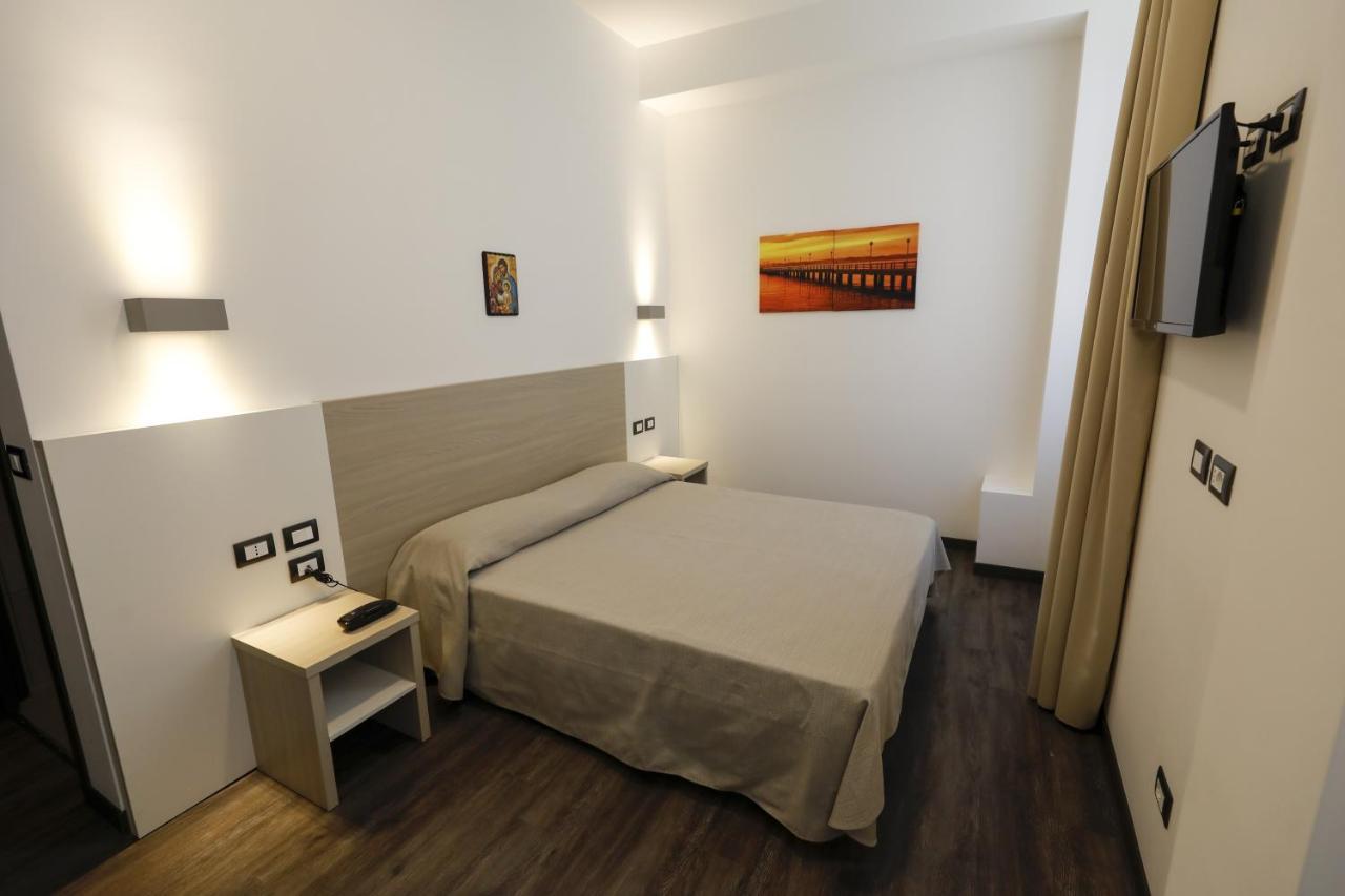 Casa Per Ferie San Juan De Avila Roma Ngoại thất bức ảnh